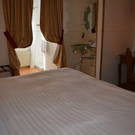 De La Couronne 3* Morges