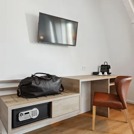 De La Couronne Hotel Morges