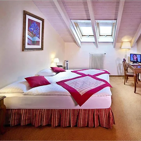 De La Couronne Hotel Morges