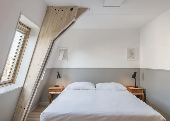 De La Couronne Otel 3*