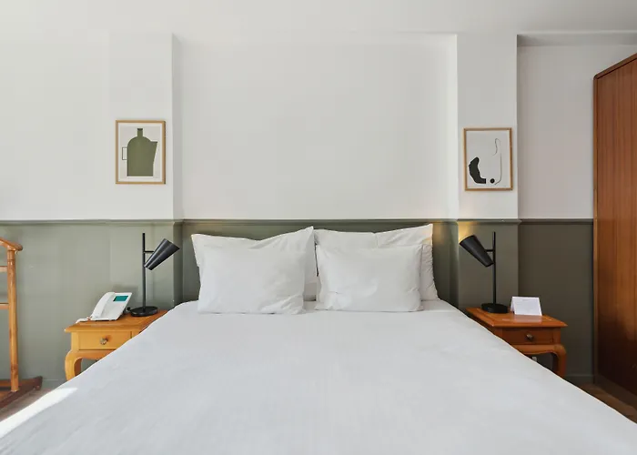 De La Couronne Otel 3*