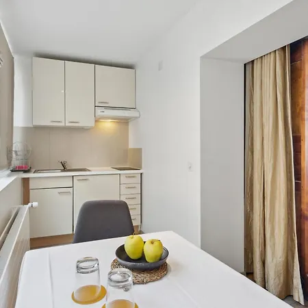 De La Couronne Hotel Morges
