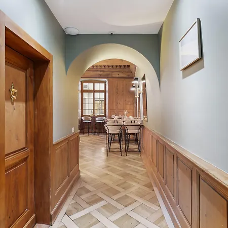 فندق De La Couronne مورغز