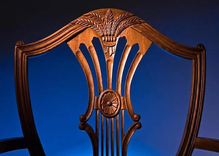 De La Couronne مورغز