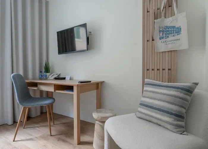 De La Couronne مورغز